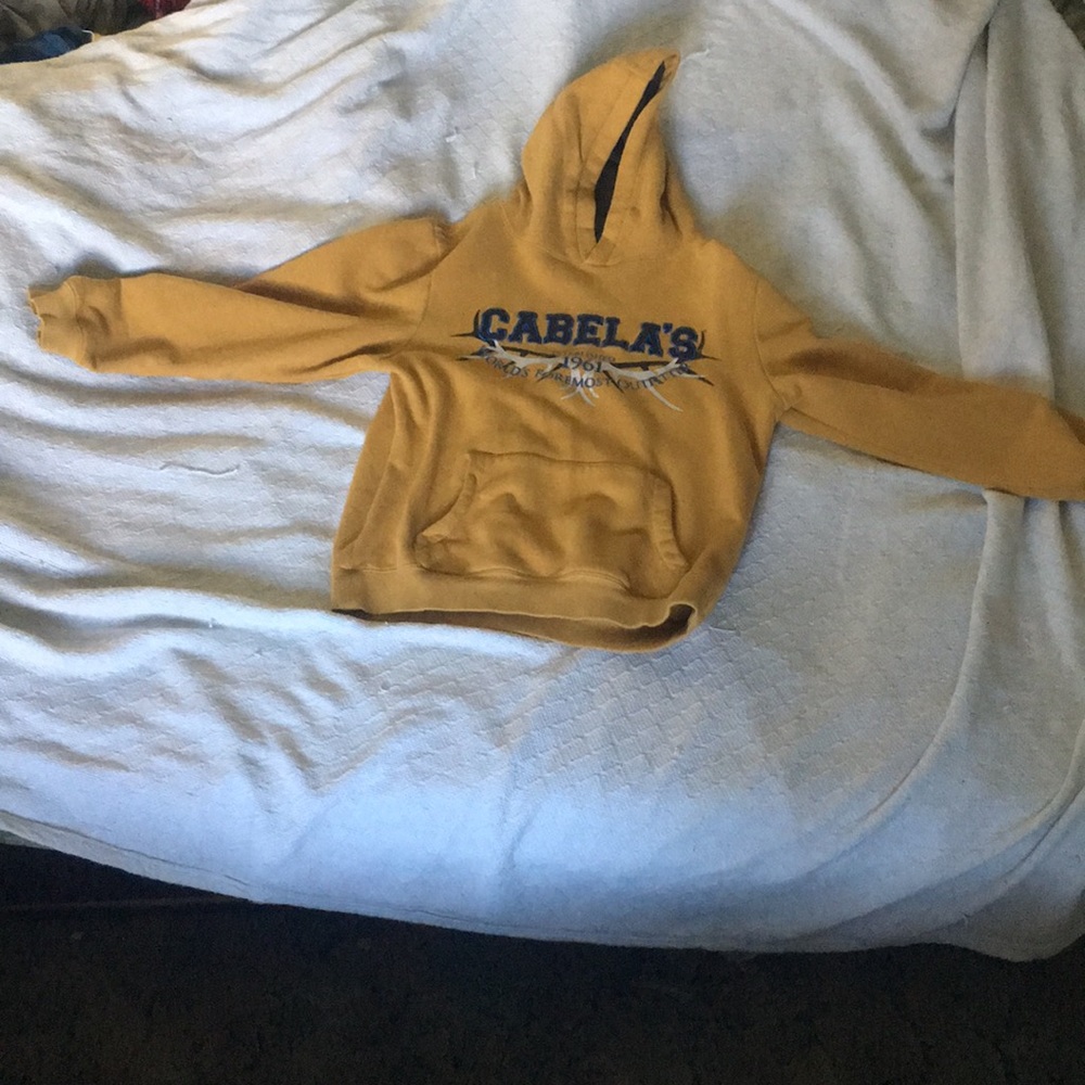 Cabellas hoodie worn 5 times